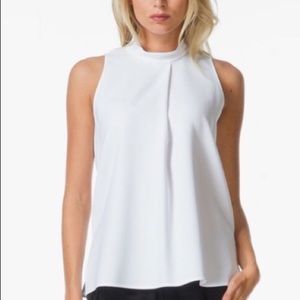 Theory NWT White Talmiza Top size M